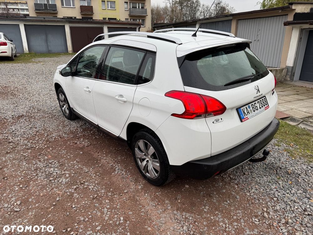 Peugeot 2008 PureTech 82 Active - 4