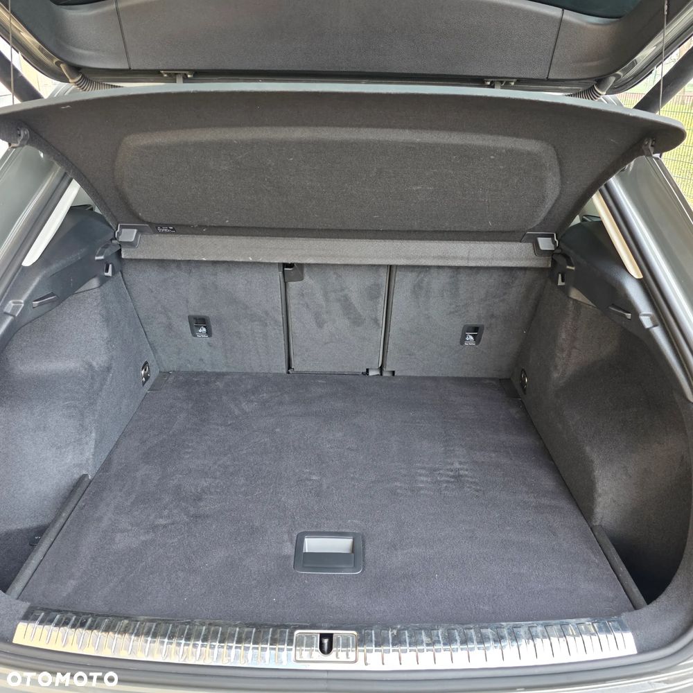 Audi Q3 35 TFSI S line - 8