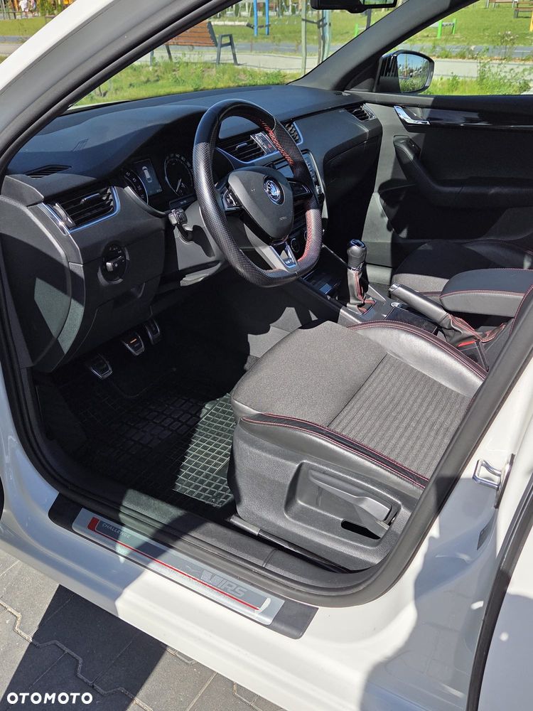 Skoda Octavia 2.0 TDI RS - 5