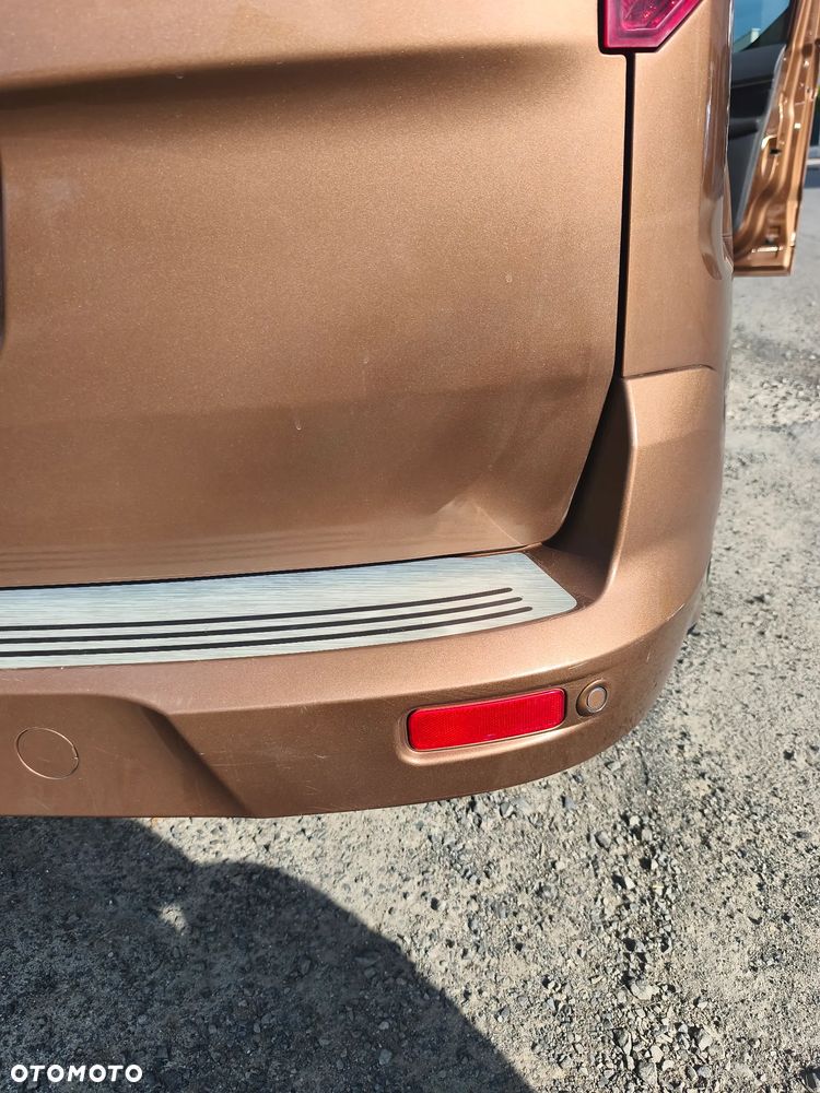 Ford Tourneo Connect Grand - 26