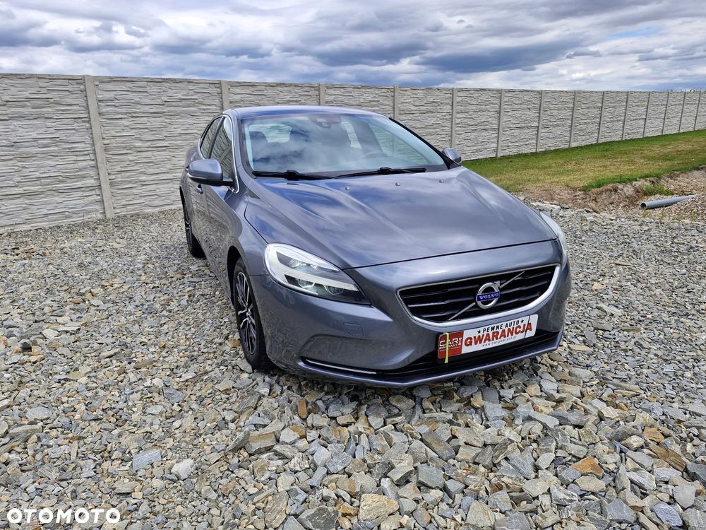 Volvo V40 D2 Inscription - 8
