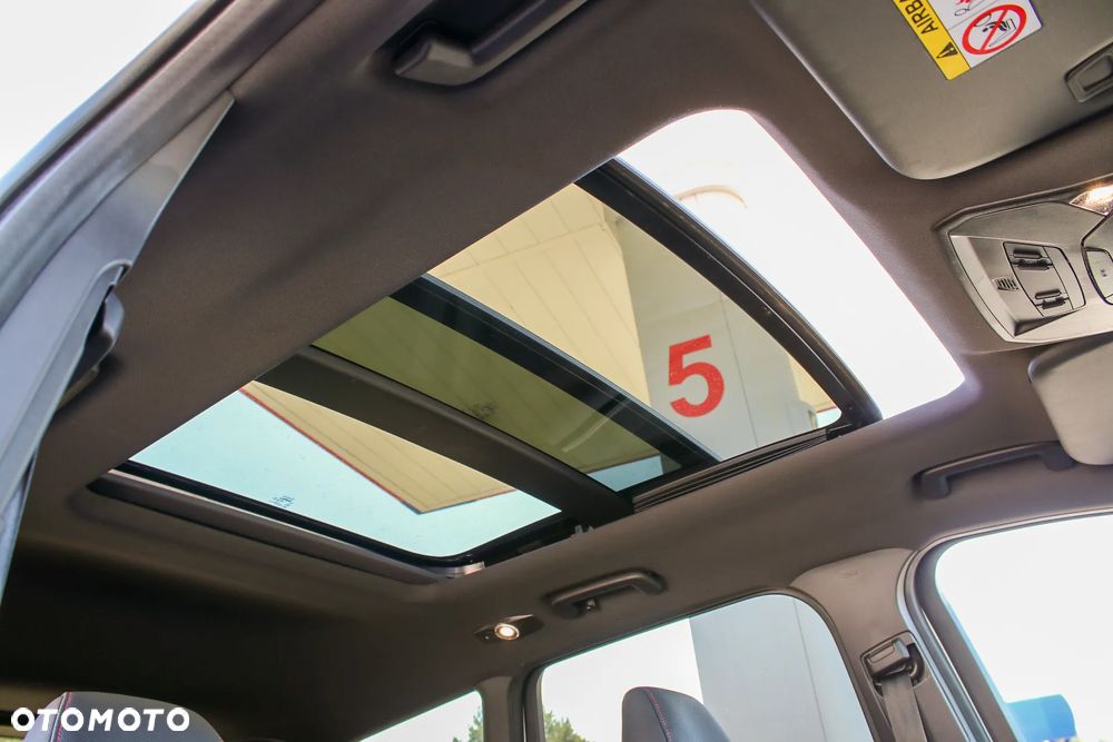 Ford Kuga 2.0 TDCi AWD ST-Line - 31