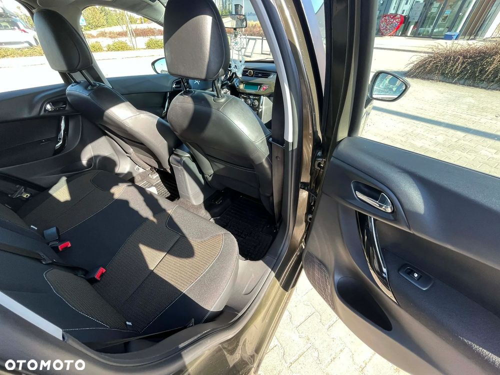 Citroën C3 1.4 VTi Exclusive - 6
