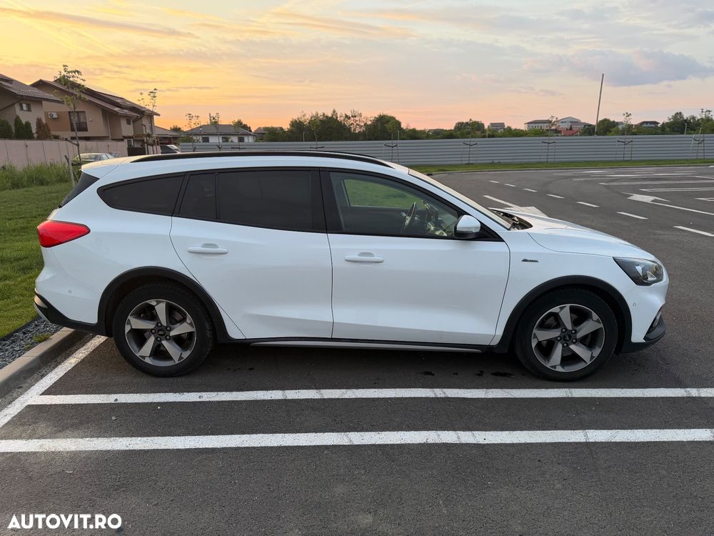 FORD Focus 2021 — imagine 5