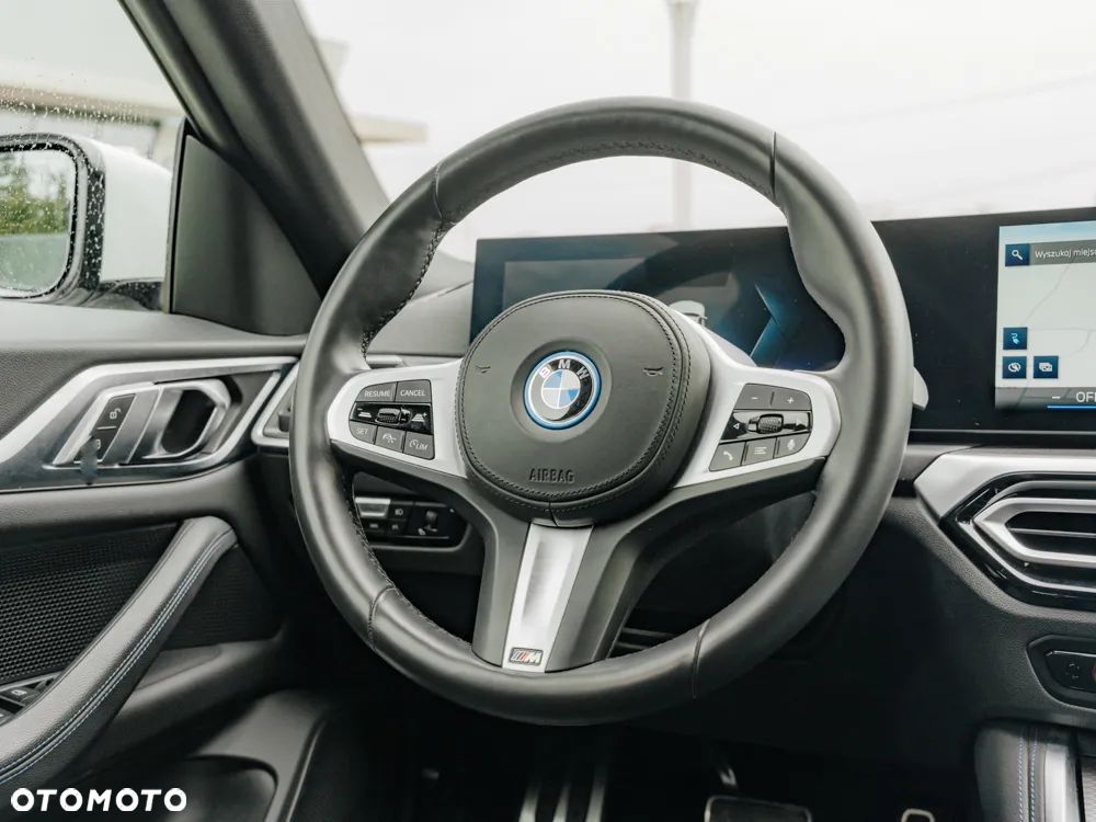 BMW i4 - 5