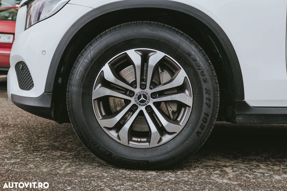 Mercedes-Benz GLC - 7