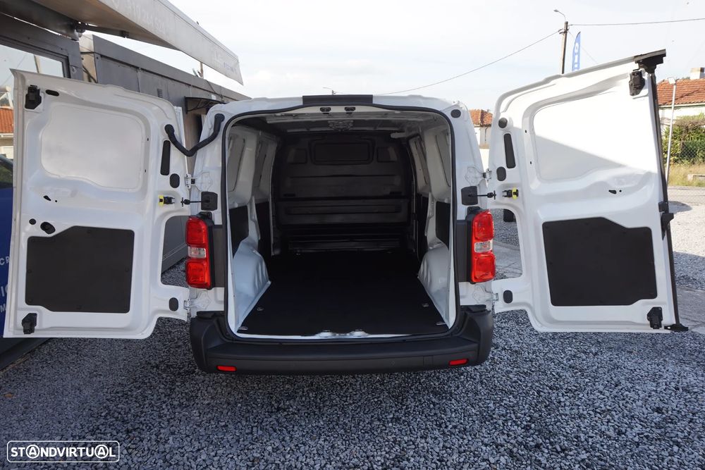Opel Vivaro 2.0 cdti 145 L3H1 Essentia IVA dedutível - 14