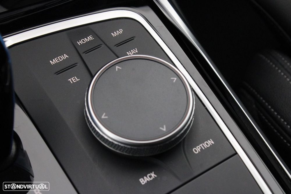 BMW i4 eDrive40 - 37