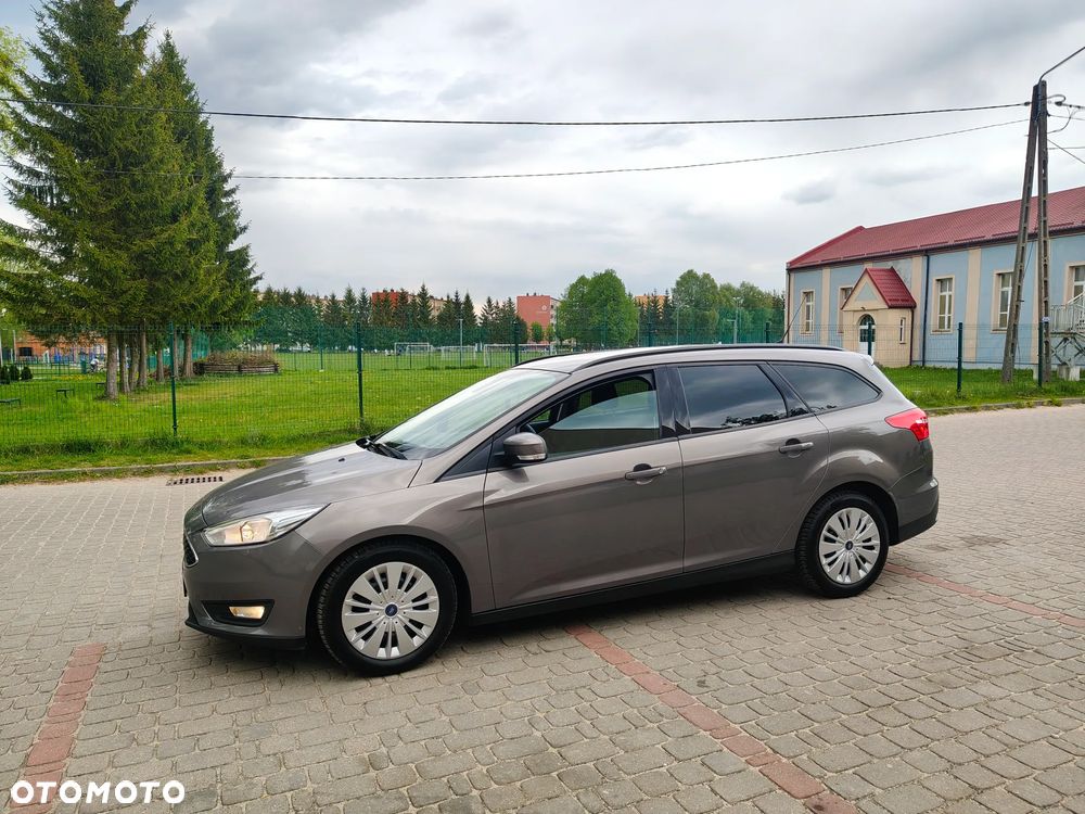 Ford Focus - 21