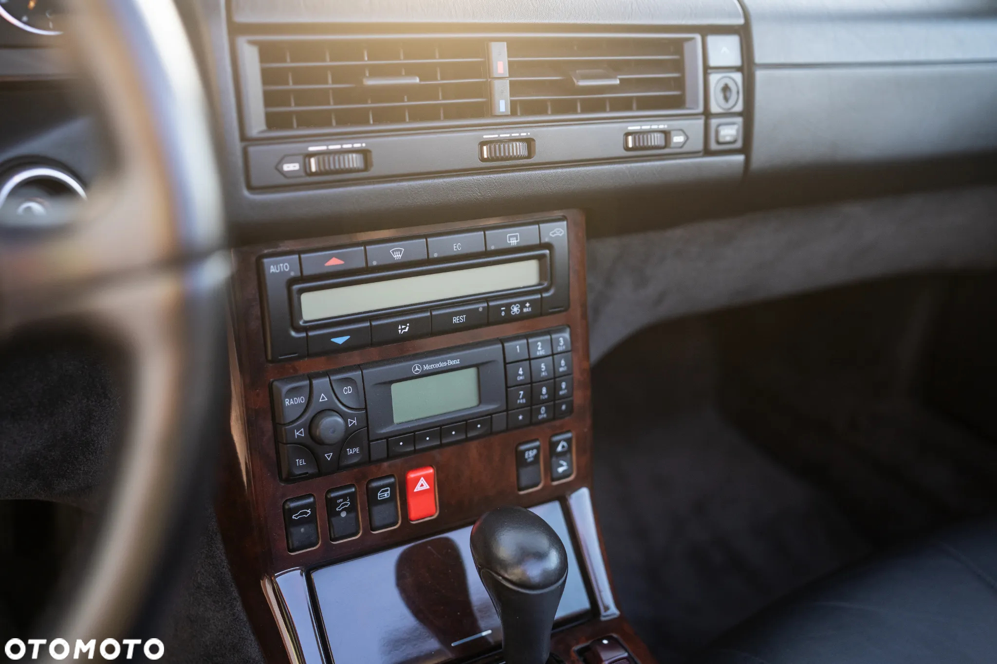 Mercedes-Benz SL - 11