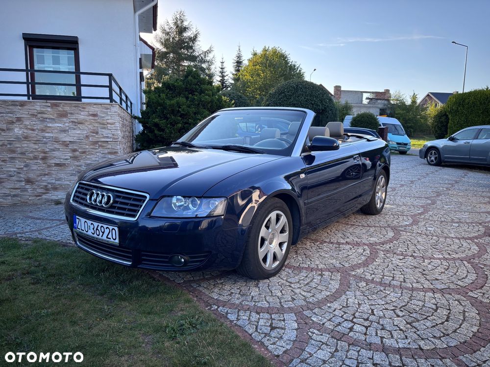 Audi A4 Cabrio 2.4 - 3