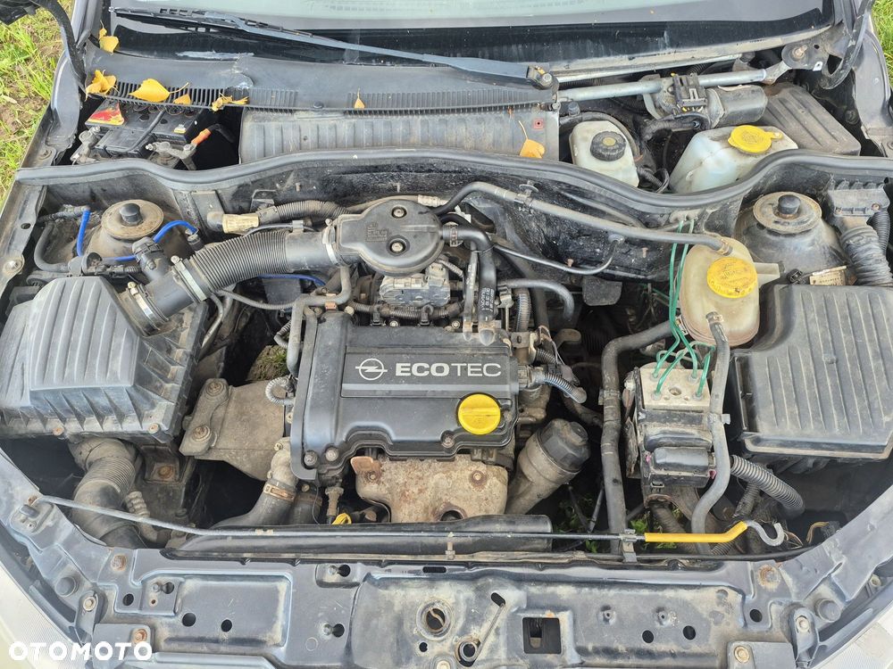 Części opel corsa c 1.0 silnik z10xe skrzynia f13 drzwi zderzak maska - 5