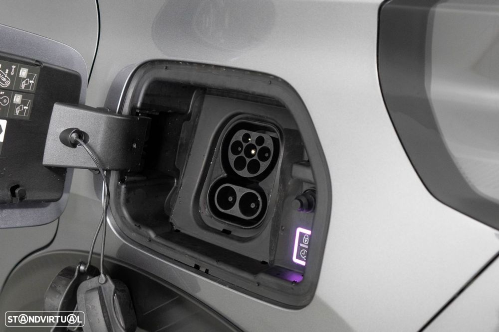 Citroën e-C3 44 kWh Autonomia Conforto Max - 16