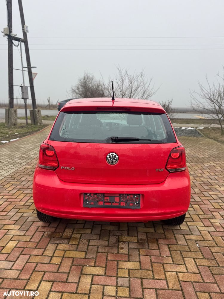 Volkswagen Polo - 5