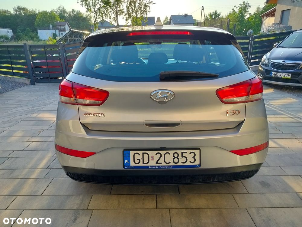 Hyundai i30 1.5 DPI Smart - 4