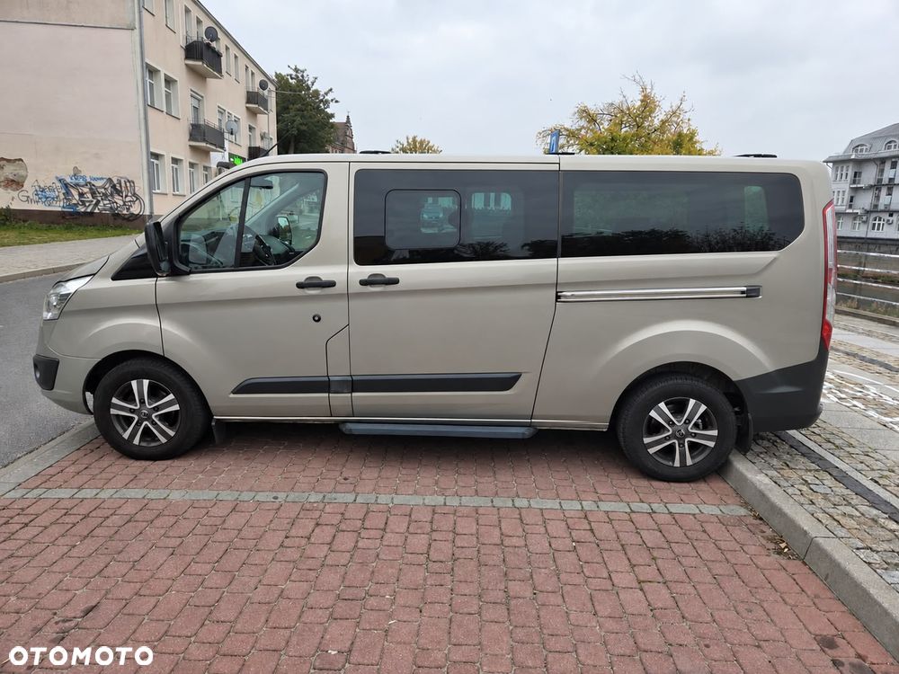 Ford Tourneo Custom 2014 photo 3