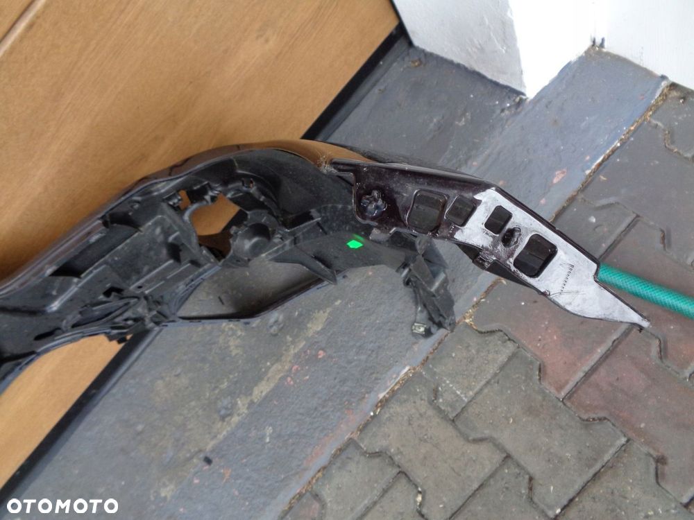 BMW X1 F48 zderzak przedni 51117354815 - 12