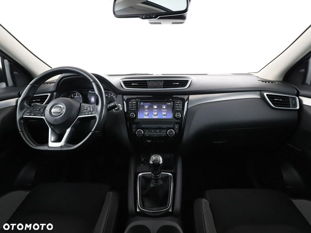 Nissan Qashqai 1.6 DIG-T N-Connecta - 16