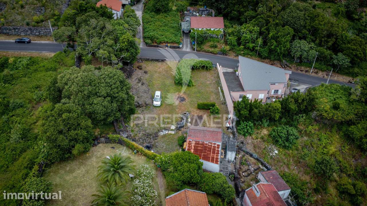 Terreno para Venda - Freguesia da Urzelina - Grande imagem: 3/11