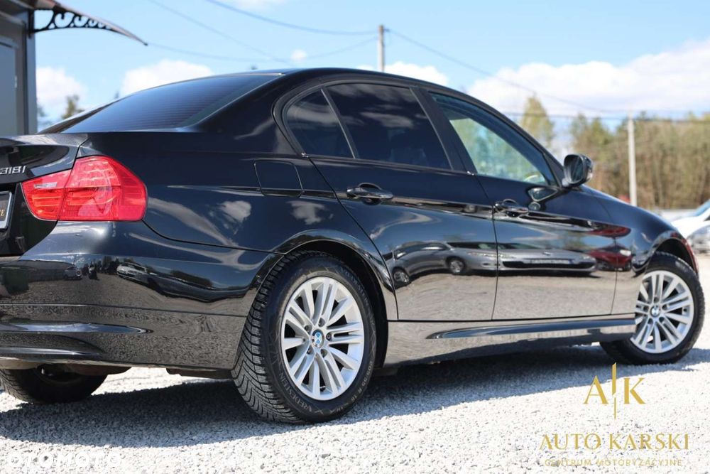 BMW Seria 3 - 25