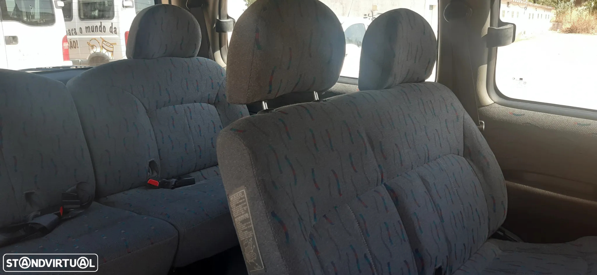 Hyundai H-1 Starex - 8