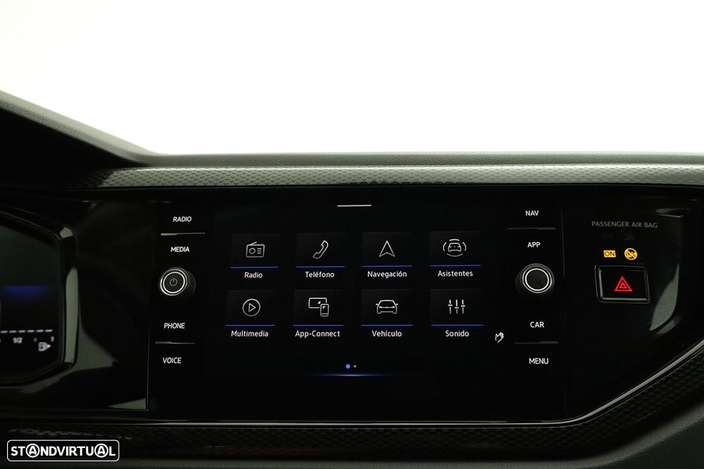 VW Taigo 1.0 TSI Urban DSG - 10
