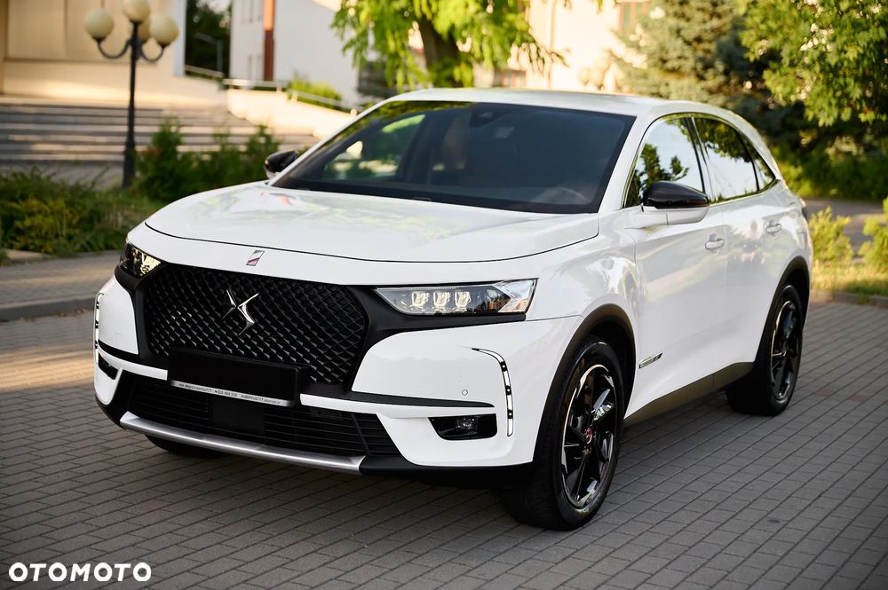 DS Automobiles DS 7 Crossback - 11