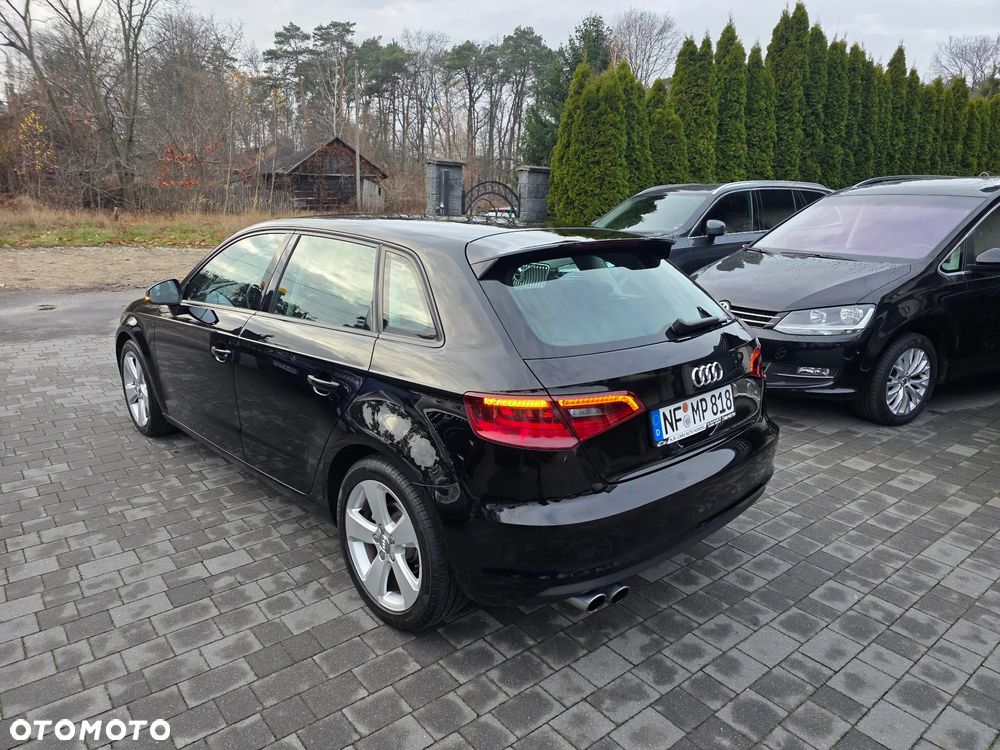 Audi A3 Sportback 1.4 TFSI Attraction - 5