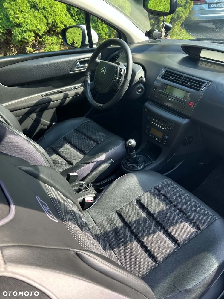 Citroën C4 - 4