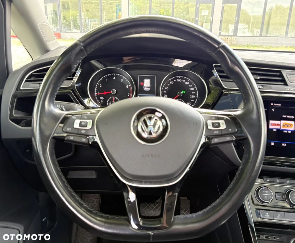 Volkswagen Touran 1.5 TSI EVO Highline DSG - 13