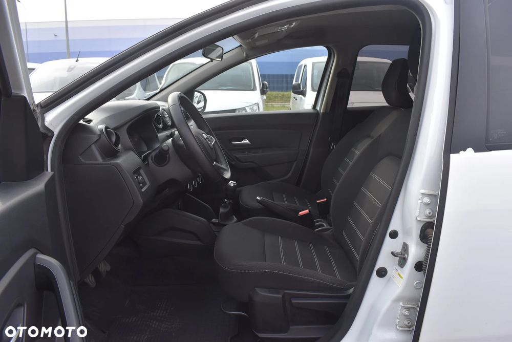 Dacia Duster 1.5 Blue dCi Expression 4WD - 11