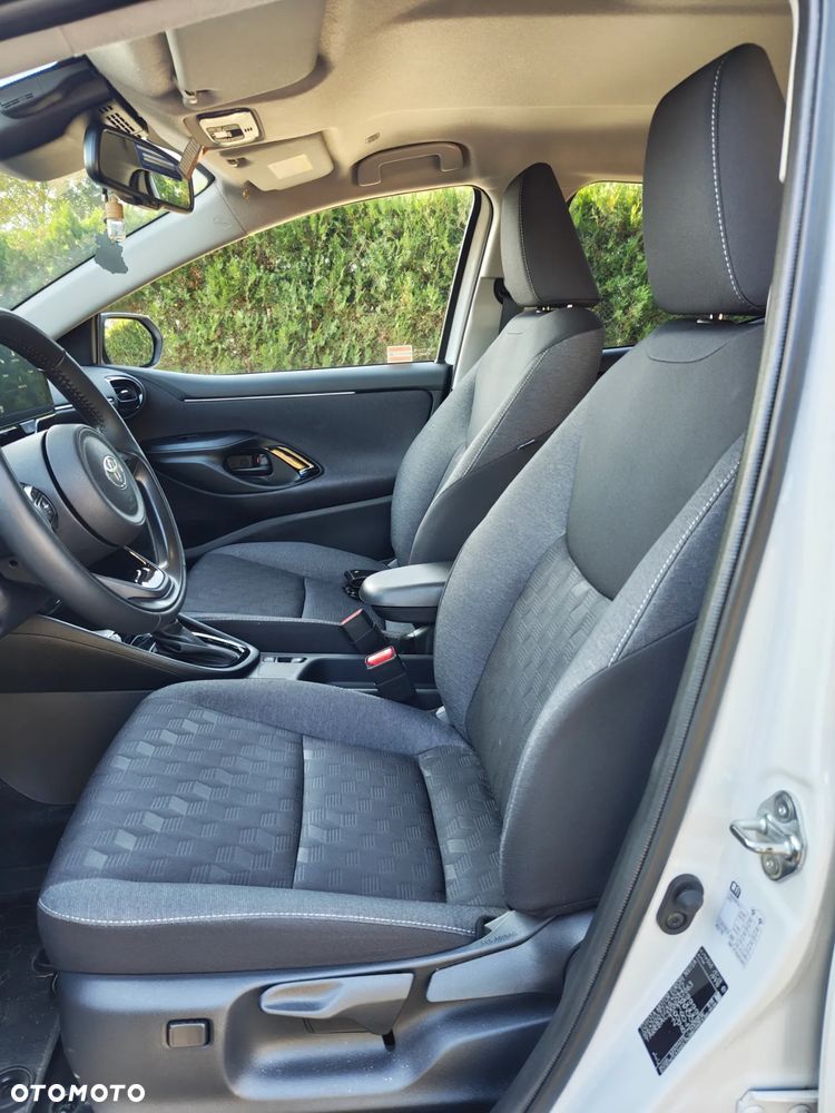 Toyota Yaris Hybrid 1.5 Style - 8