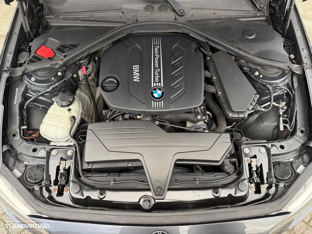 BMW 120 d Sport Line - 26