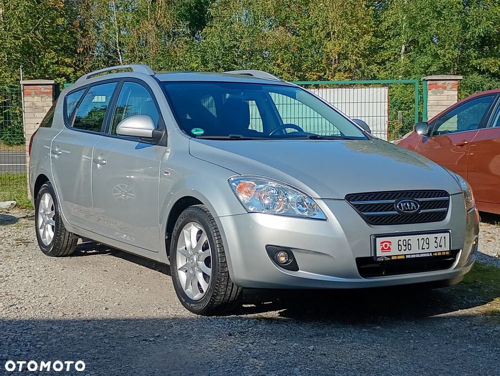 Kia Ceed - 17