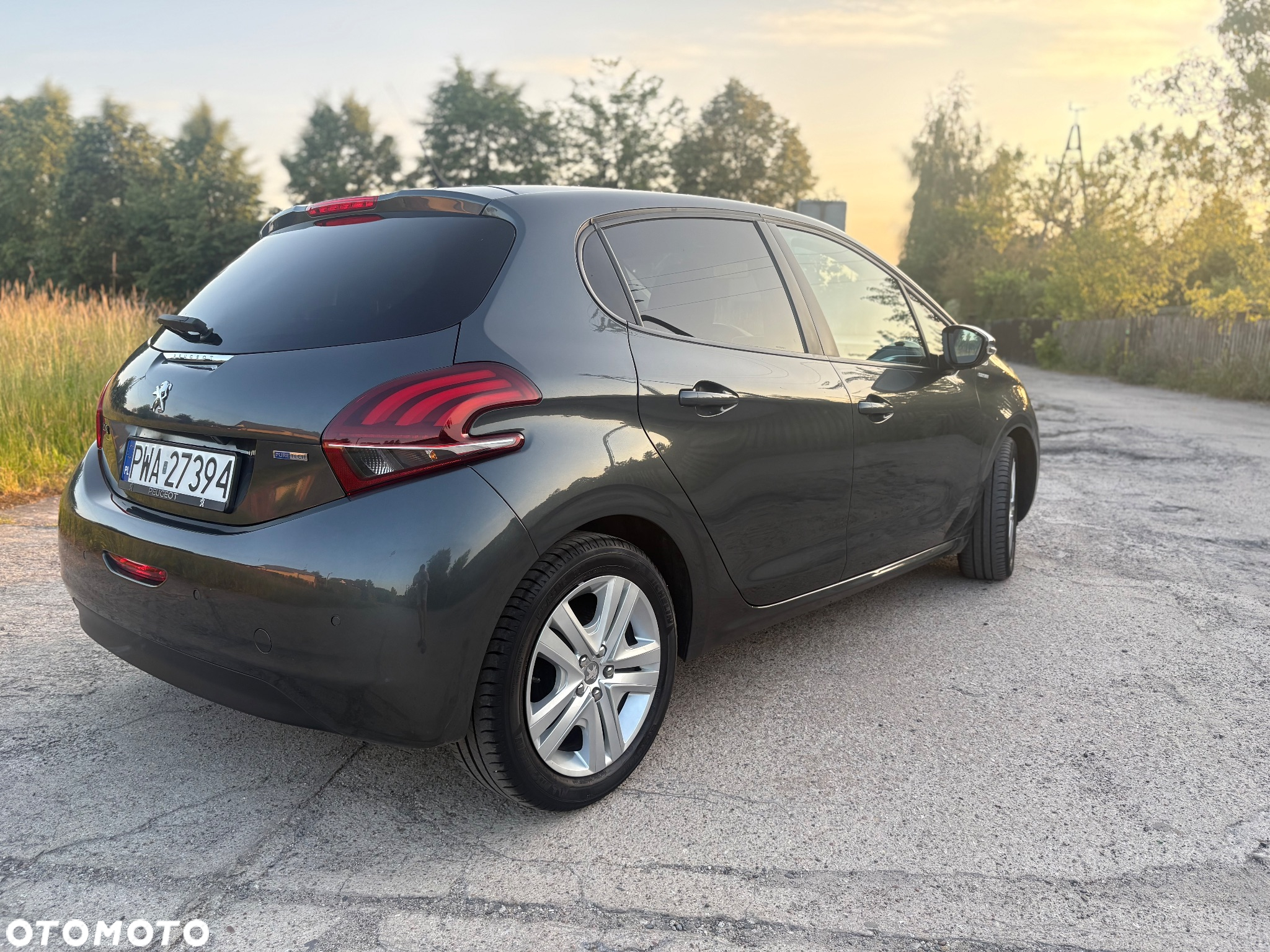 Peugeot 208 82 PureTech Style - 6