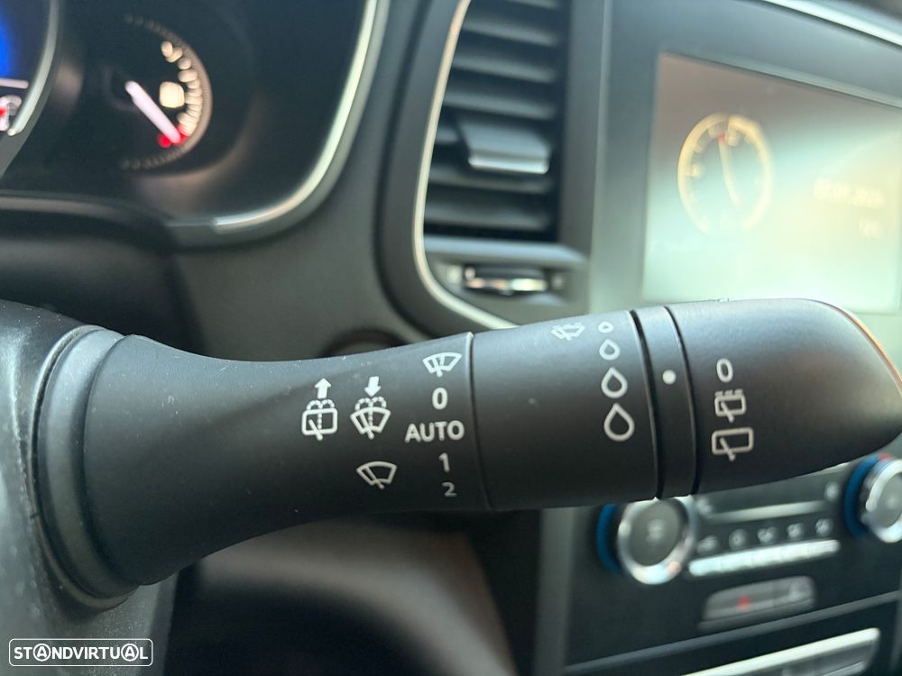 Renault Mégane BLUE dCi 115 ZEN - 12