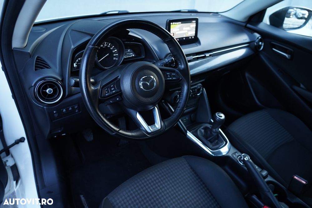 Mazda 2 CD105 Attraction - 14