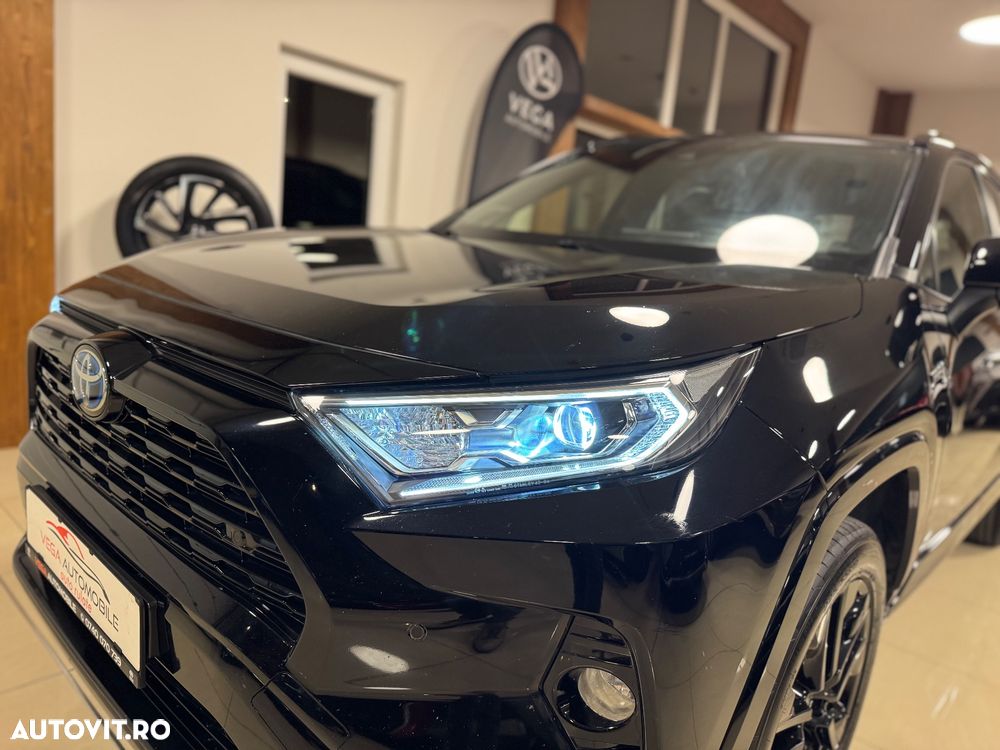 Toyota RAV4 2.5 4x4 Black Edition - 32