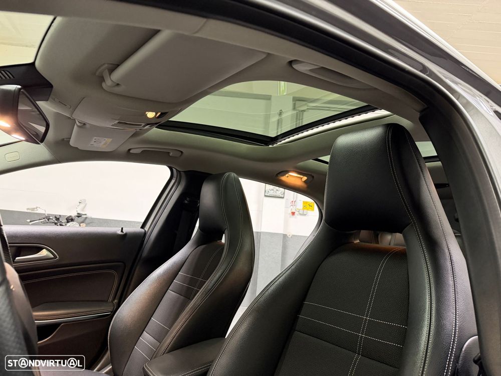 Mercedes-Benz GLA 180 CDI Urban - 15