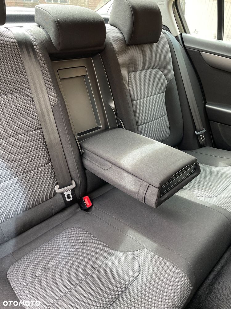Volkswagen Passat 2.0 TDI Comfortline DSG - 35