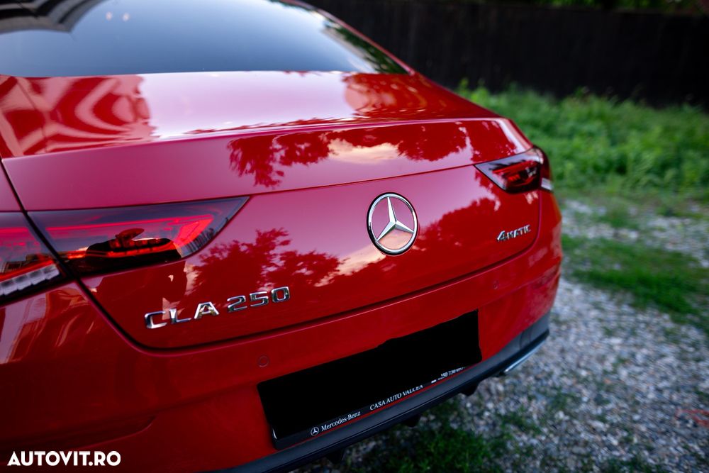 Mercedes-Benz CLA 250 4Matic 7G-DCT AMG Line - 16
