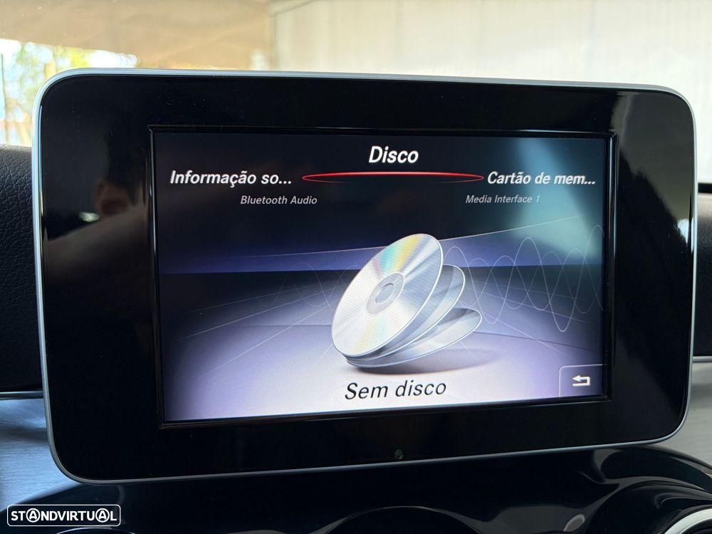 Mercedes-Benz C 180 BlueTEC Avantgarde+ - 24