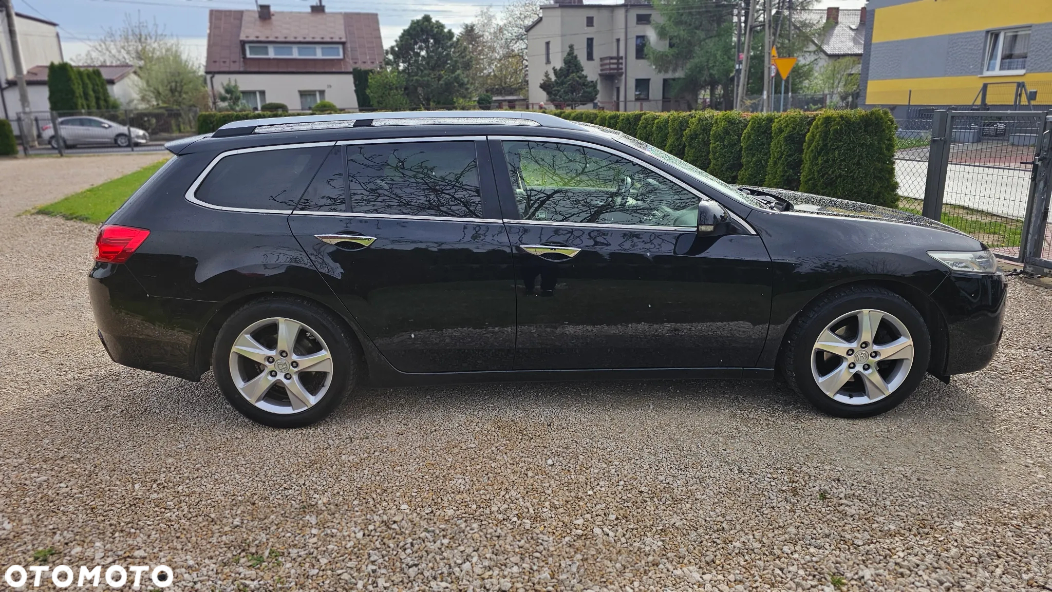 Honda Accord 2.0 Executive Nav - 21