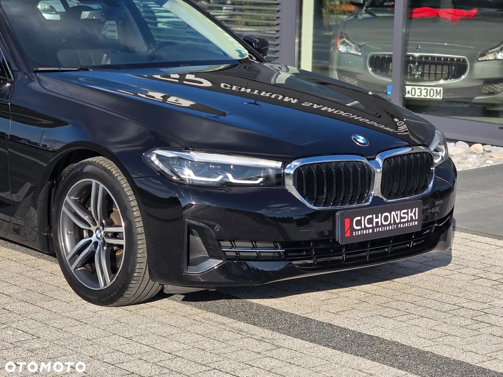 BMW Seria 5 520i GPF M Sport sport - 36