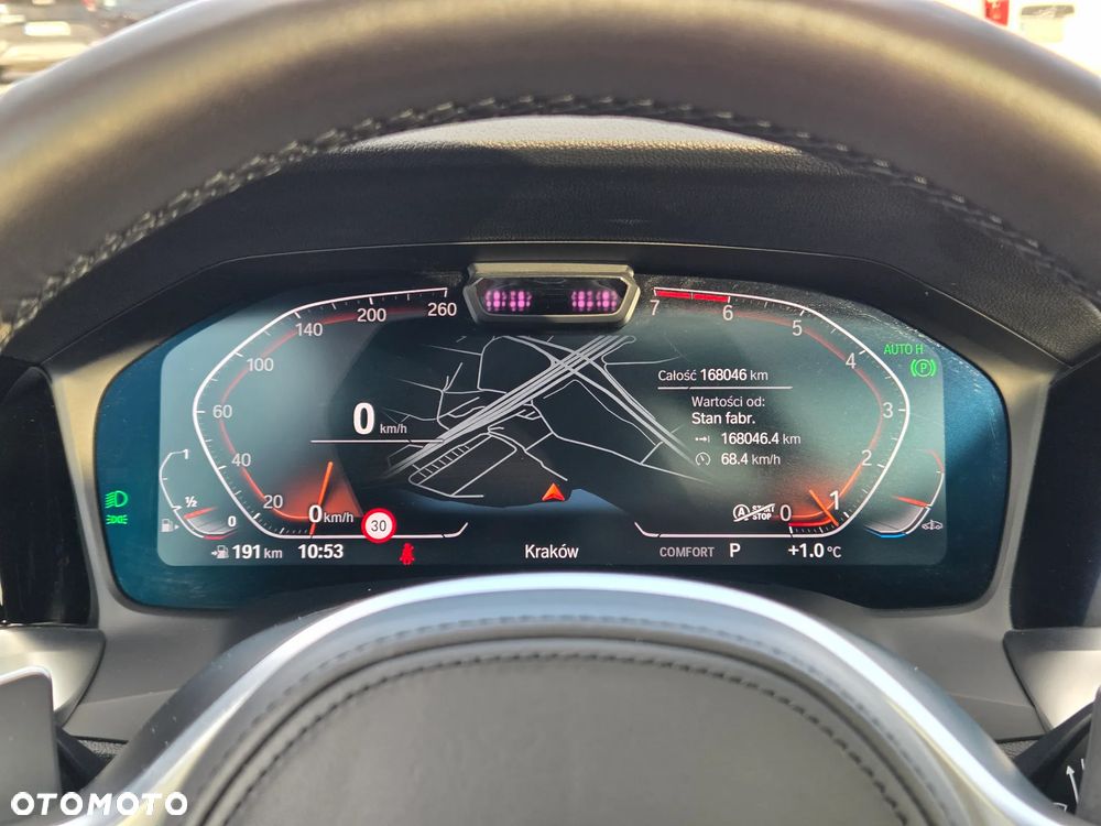 BMW Seria 3 330i xDrive M Sport sport - 19