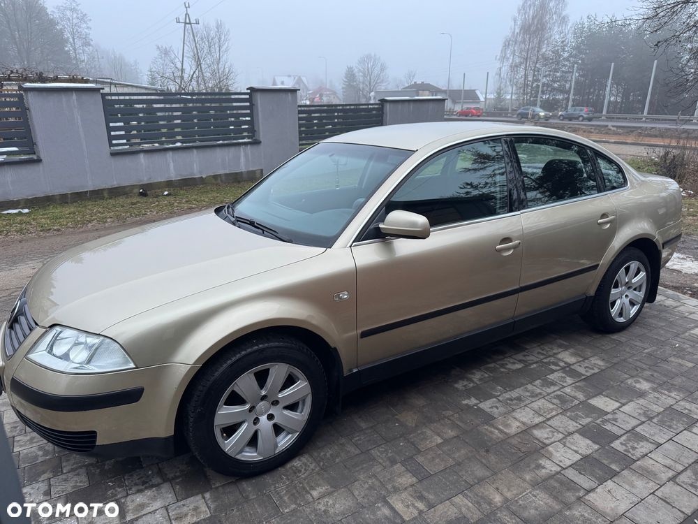 Volkswagen Passat - 6