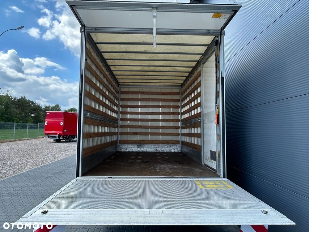 Renault Master 2.3 DCI 150KM Kontener 8 palet + winda 1000kg + drzwi boczne **Klima**Sprowadzony**2018R** - 9