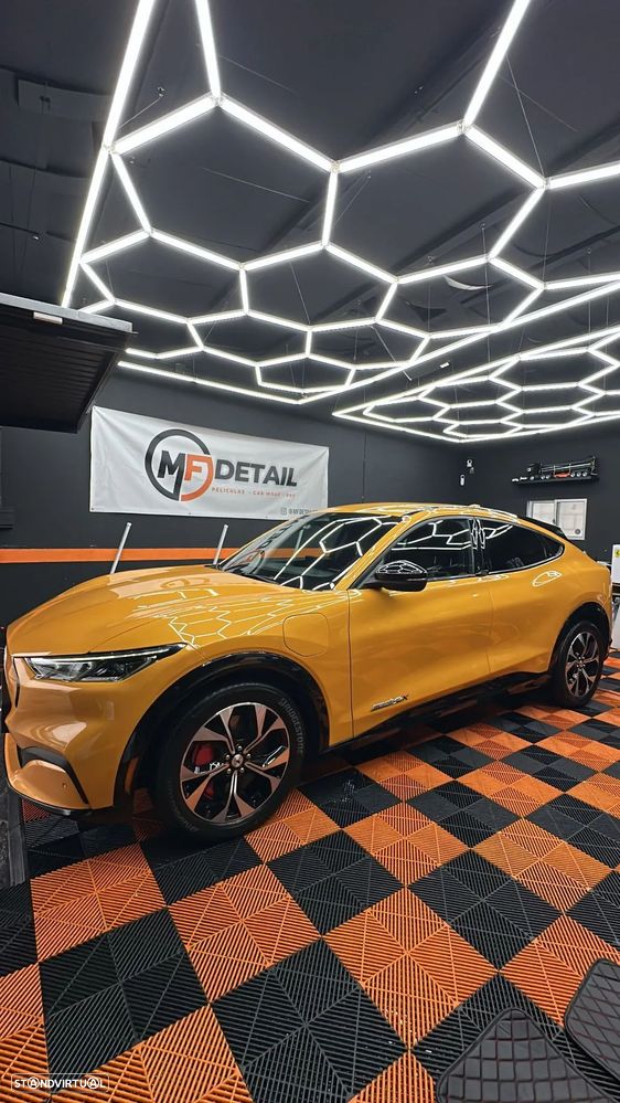 Ford Mustang Mach-E AWD PREMIUM - 1