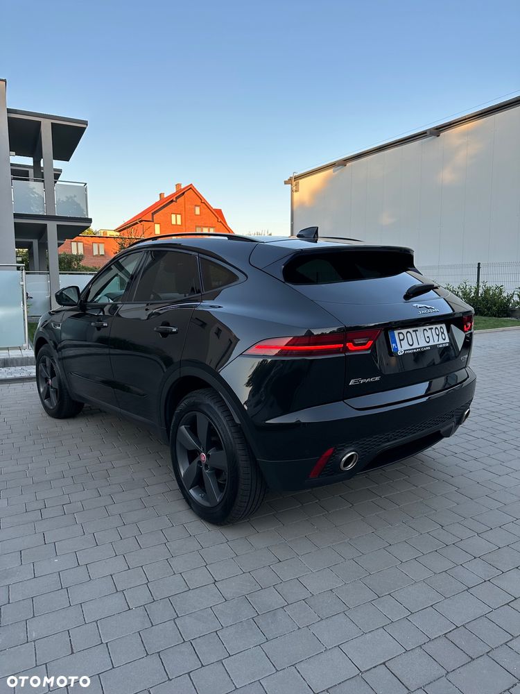 Jaguar E-Pace P200 AWD R-Dynamic S - 12