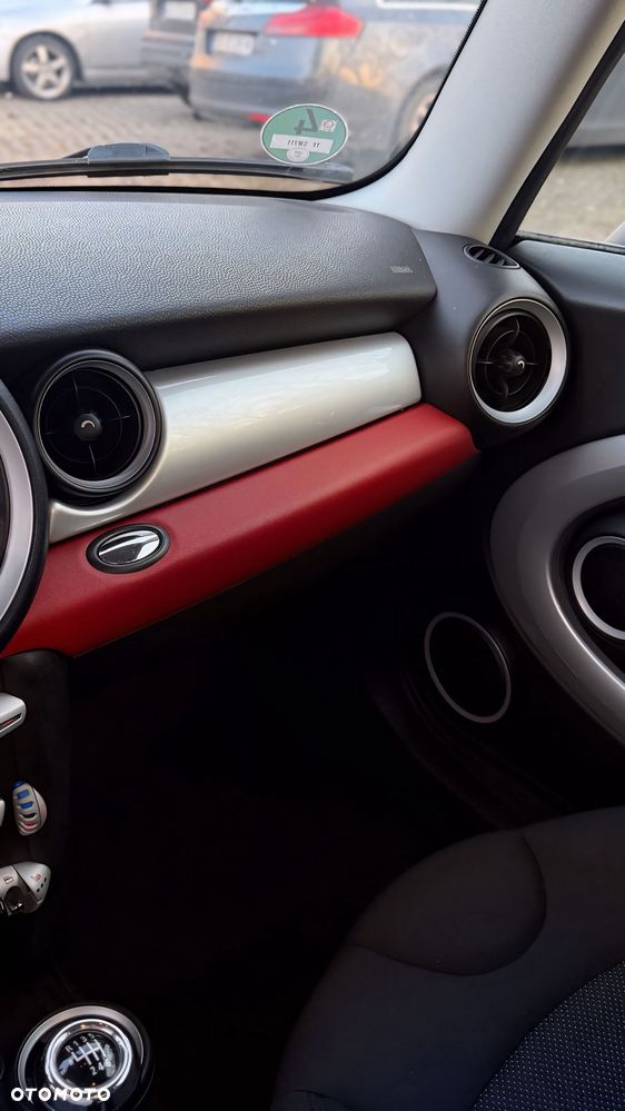 MINI ONE Standard - 13